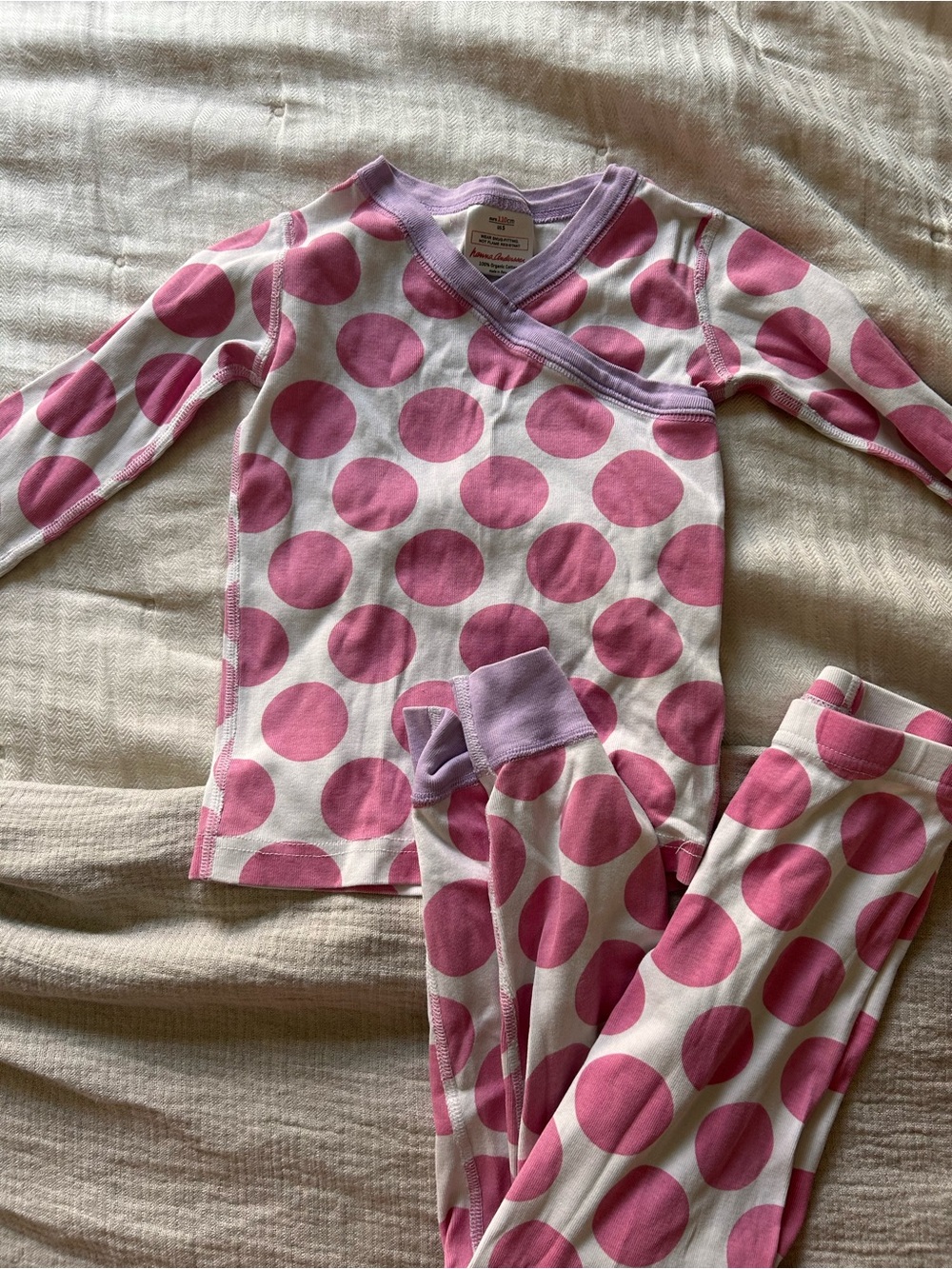Hanna Andersson Pink Polka Dot Pajama Set with Lavender Trim